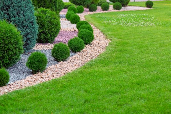 Edging Stones Installation in Lake Charles