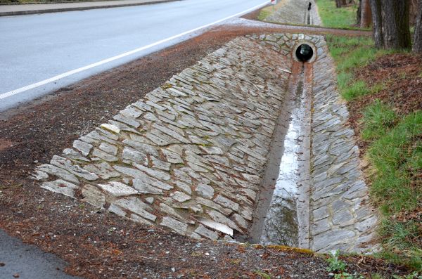 Ditch Landscaping in Lake Charles