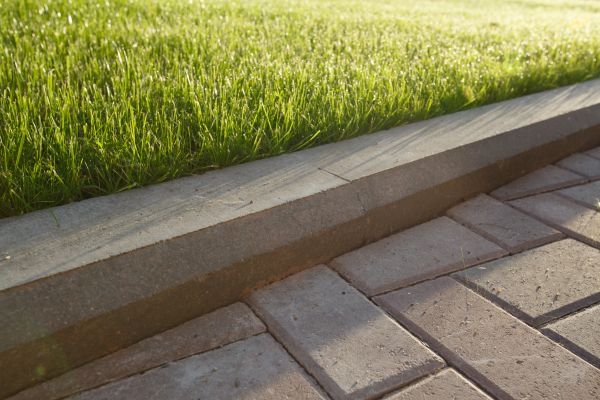 Lawn Edging Replacement in Lake Charles