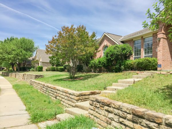 Sloped Yard Landscaping in Lake Charles